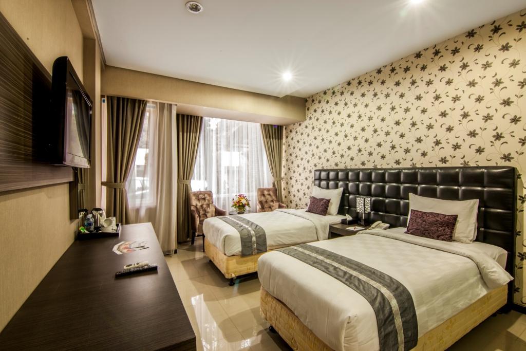 The Rizen Hotel Cisarua Luaran gambar